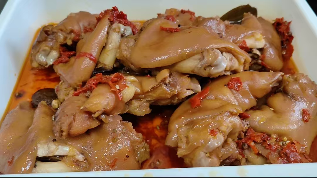 卤菜培训哪家强?大师教你地道手艺秘籍